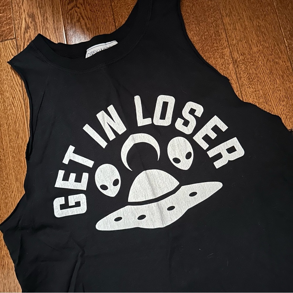 Alien graphic tank